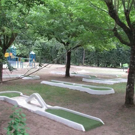 6 Pers. Sans Cuisine Avec Terrasse - Api-1-52-532 Campsite Badefols-sur-Dordogne
