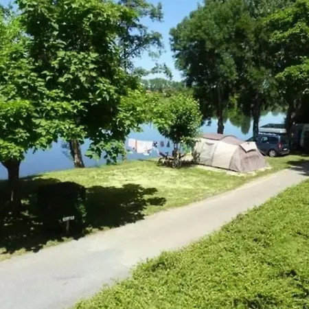 6 Pers. Sans Cuisine Avec Terrasse - Api-1-52-532 Badefols-sur-Dordogne